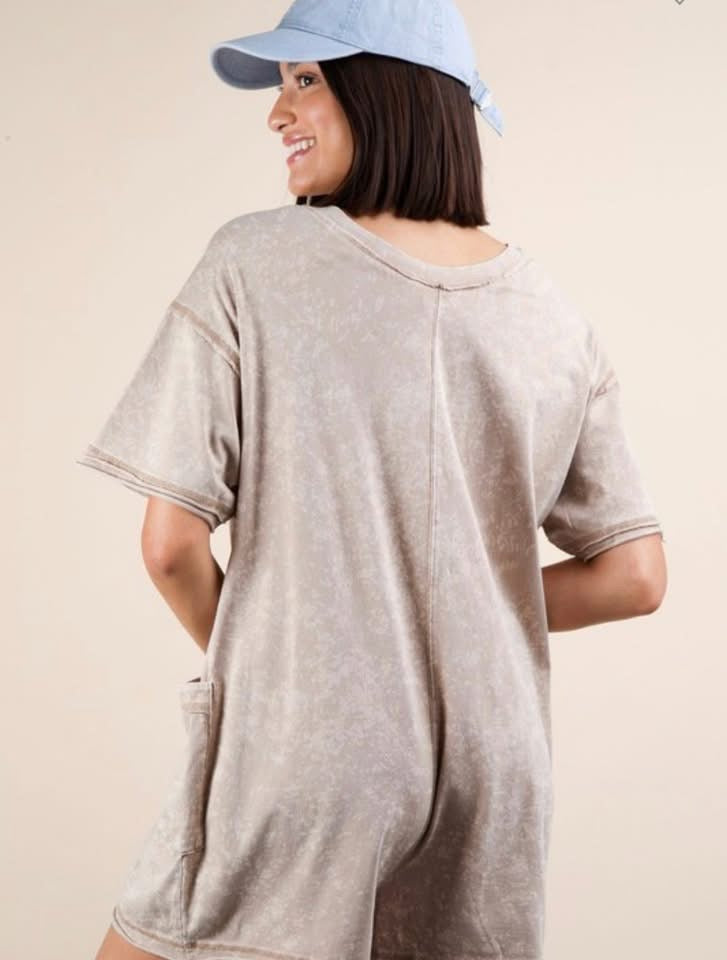 OVERSIZED T-SHIRT ROMPERS